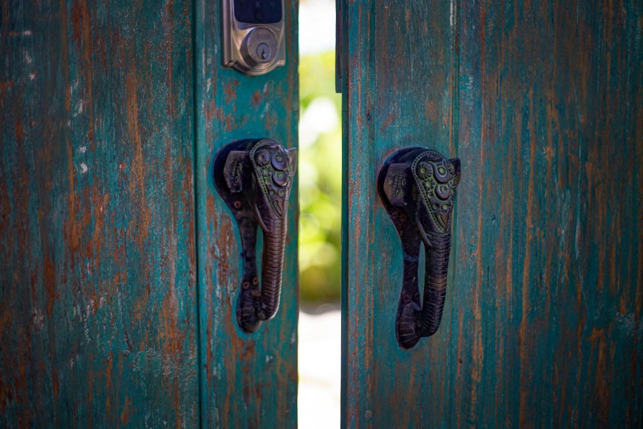 Villa Wake In Paradise And Luxury Lebah Ubud (Bali)